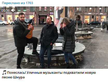Песни, показы мод и флэш-мобы пока не смогли обратить внимание Смольного на «мусорный коллапс» в Петербурге